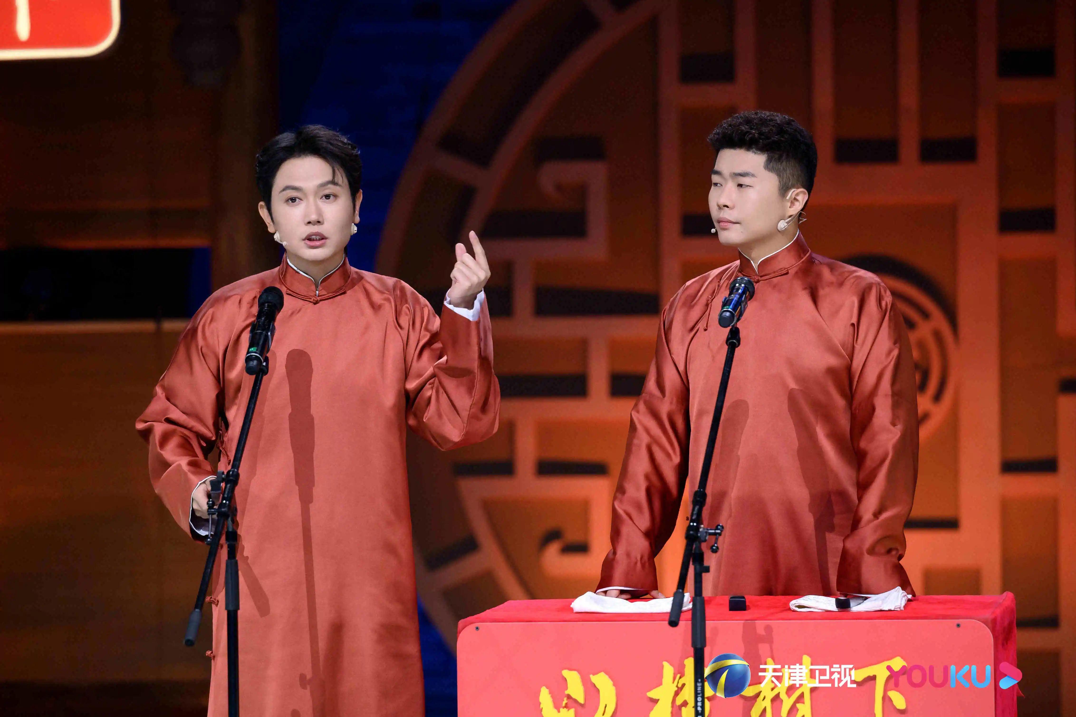 最新款相聲，傳統(tǒng)與現(xiàn)代的融合與創(chuàng)新