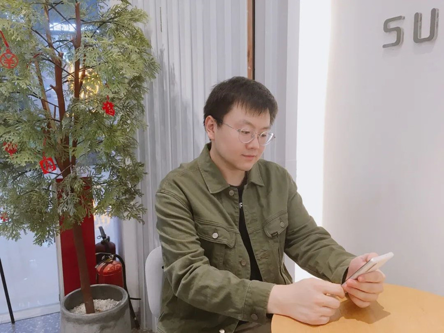 張若冰的最新風采，探索無限可能的旅程