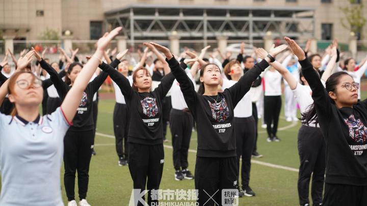 最新軍鼓表演，展現(xiàn)力量與榮耀的舞臺(tái)